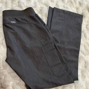 Figs graphite bottoms